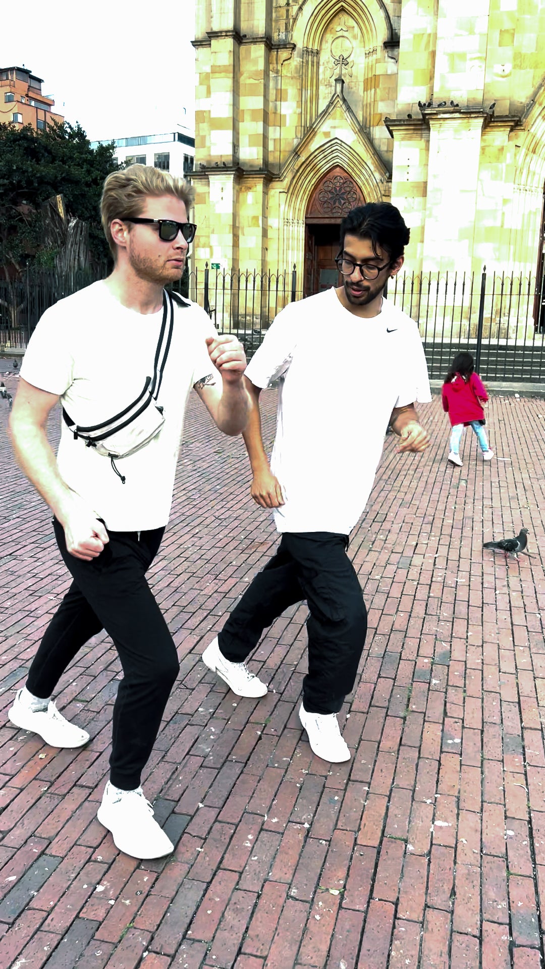 Beginner Salsa Class – Bogotá